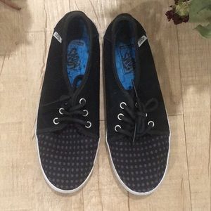 Vans quarter lace shoes